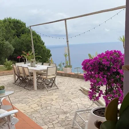 La Bouganvilla Charme & Relax Vista Mare Вилла