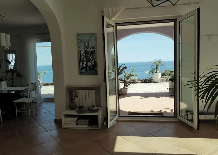 Villa La Bouganvilla Charme & Relax Vista Mare *