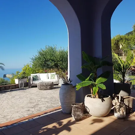 La Bouganvilla Charme & Relax Vista Mare *