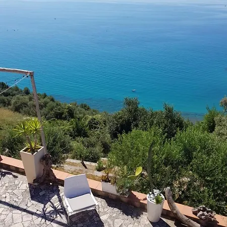 Villa La Bouganvilla Charme & Relax Vista Mare
