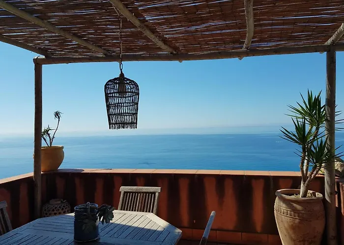 La Bouganvilla Charme & Relax Vista Mare *