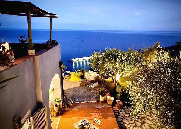 La Bouganvilla Charme & Relax Vista Mare *