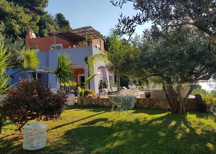 فيلة La Bouganvilla Charme & Relax Vista Mare *