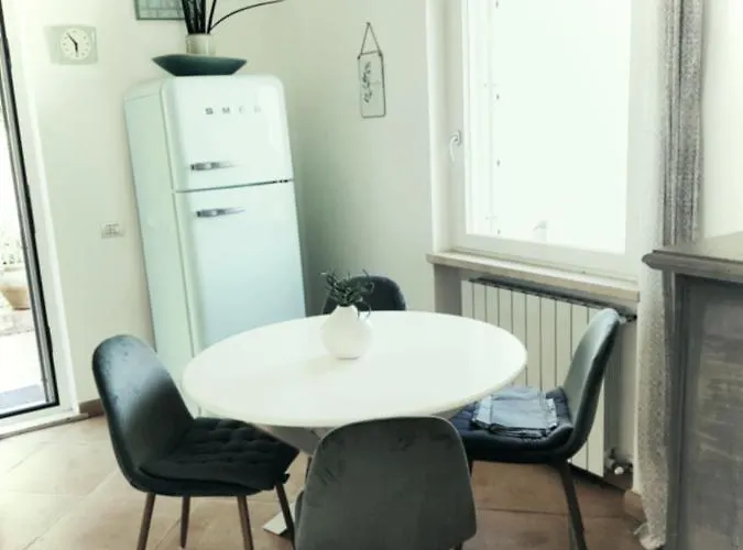 فيلة La Bouganvilla Charme & Relax Vista Mare فينالي ليغوري