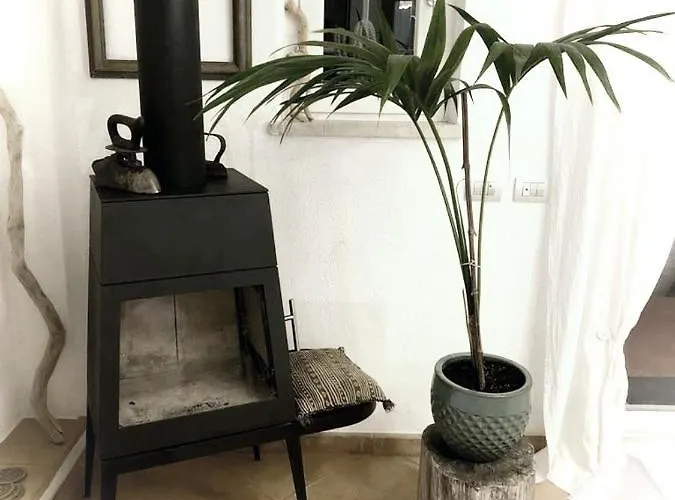 فيلة La Bouganvilla Charme & Relax Vista Mare *