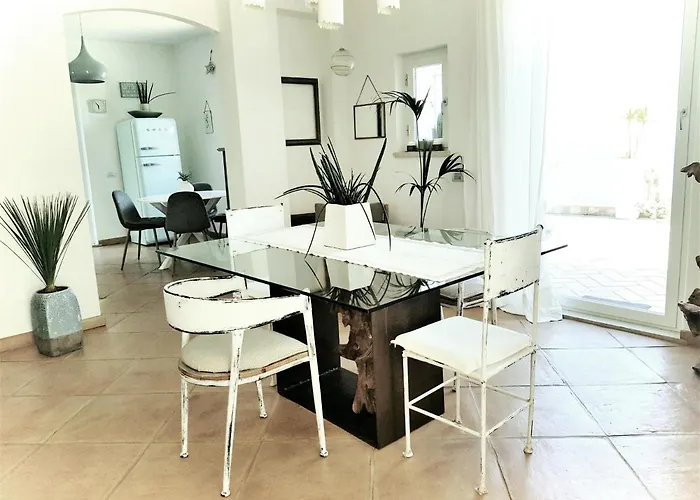 La Bouganvilla Charme & Relax Vista Mare *